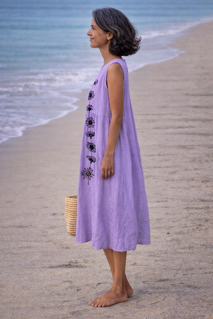 Emma | Vestido midi con flores violetas