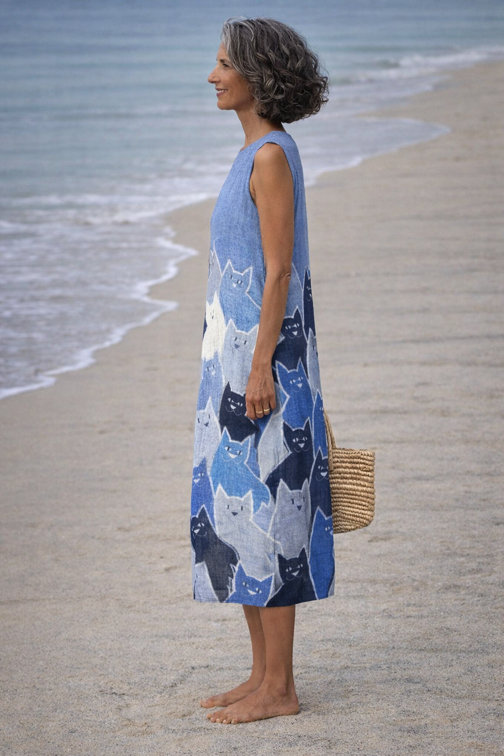 Avellana | Vestido midi con arte patchwork de gatos